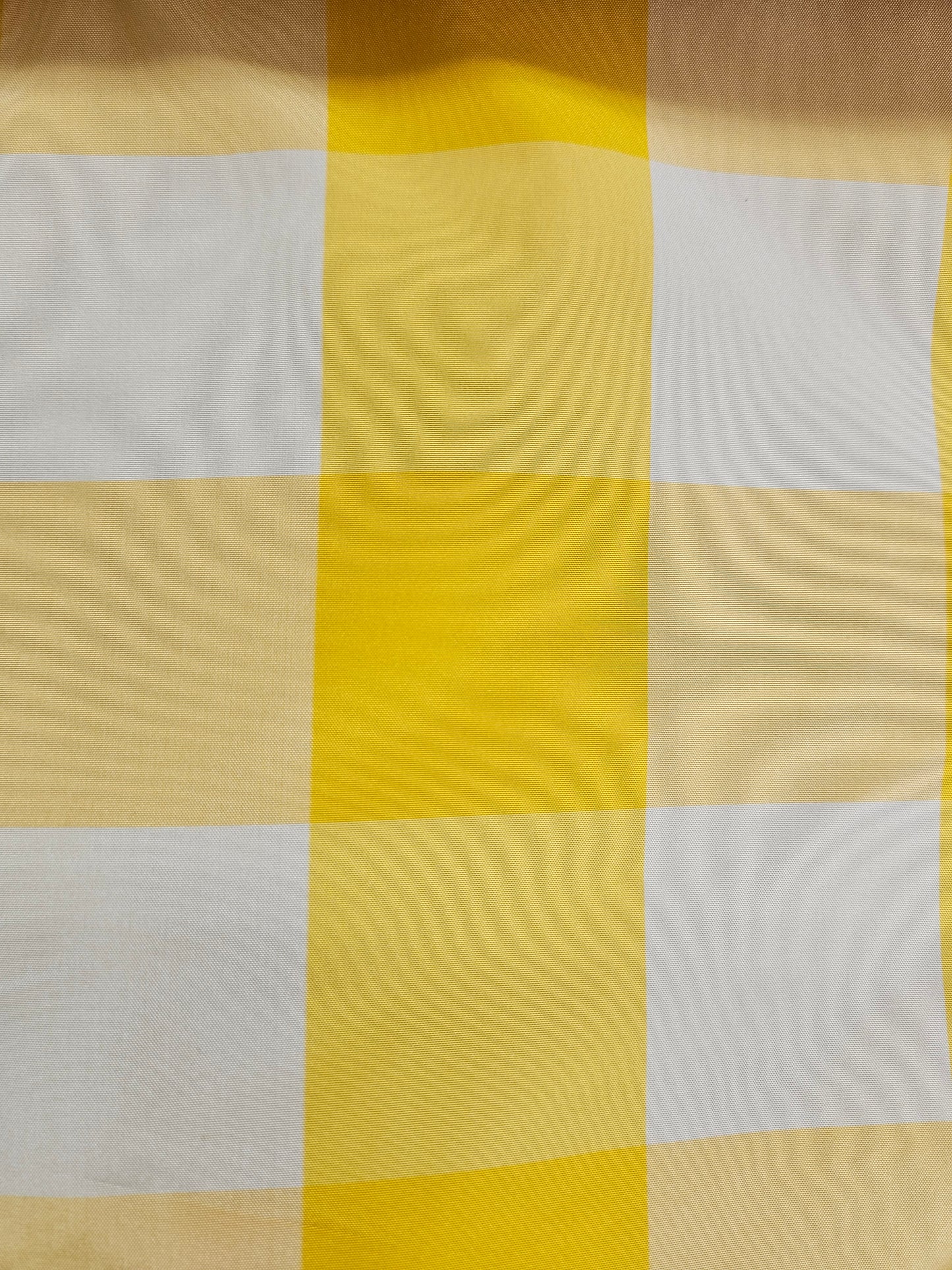 9170 Small Plaid Yellow-4" V & H : 54"