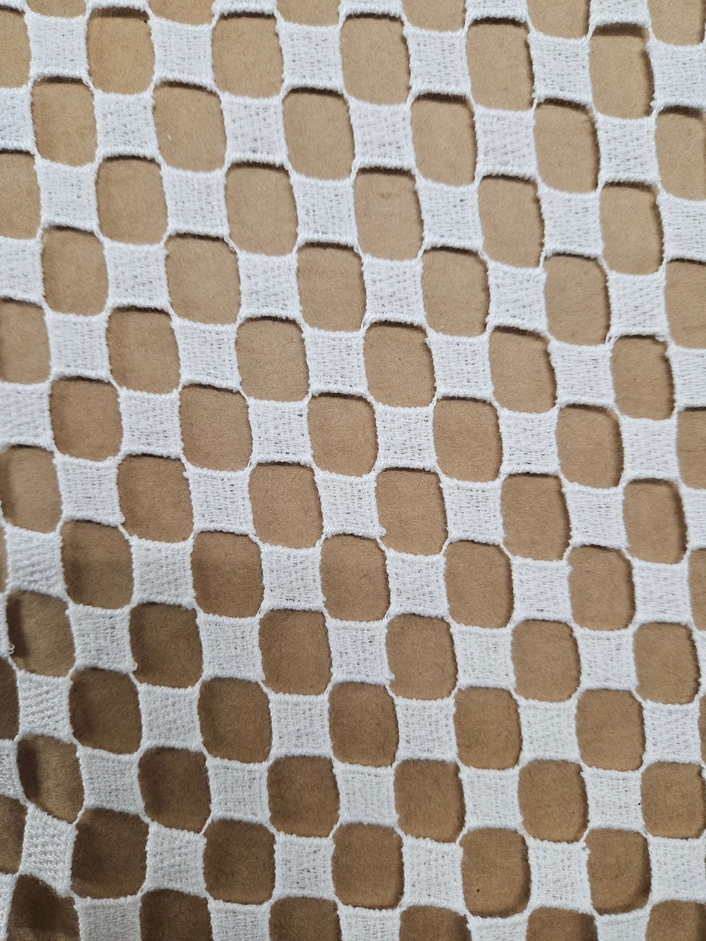 18525 Chess #100 Marshmallow-108