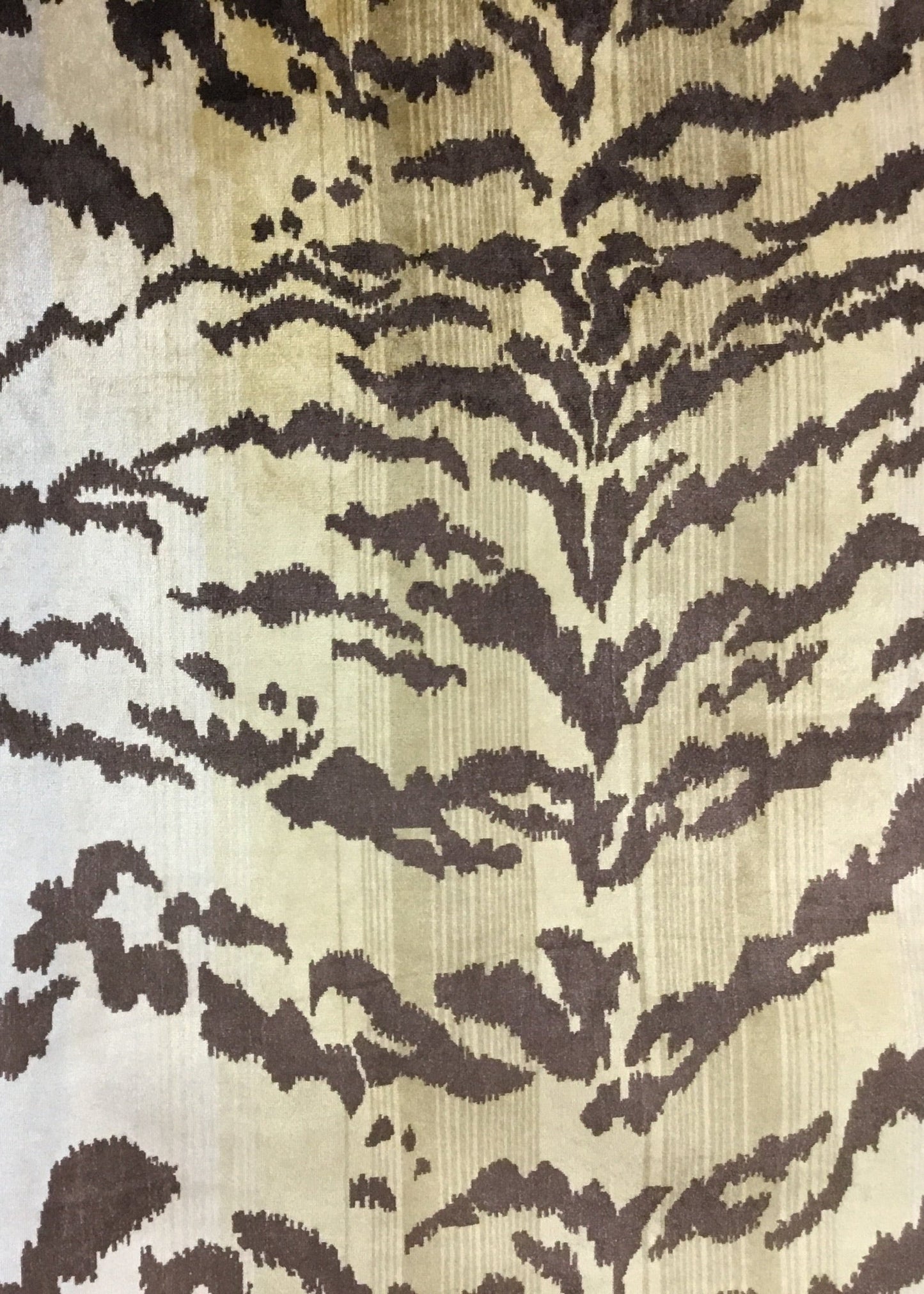 14878 China Tiger