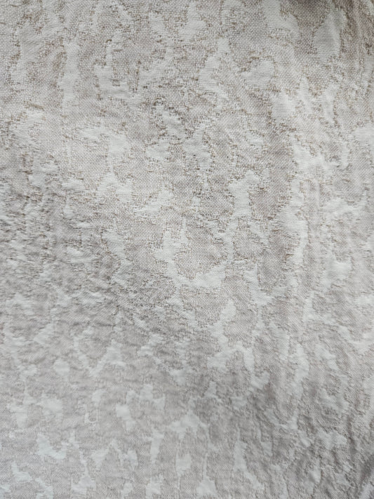 15939 Qudsi Beige 110"