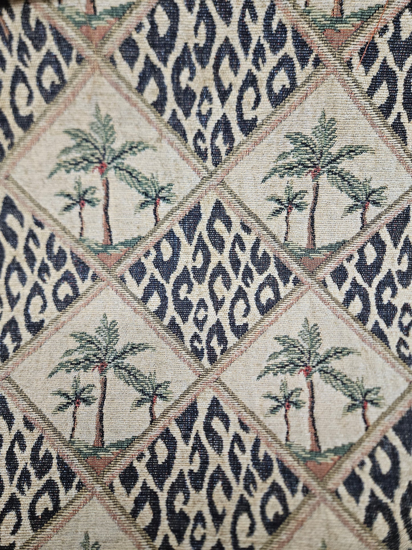 9257 Palm Jungle K34659XM-3
