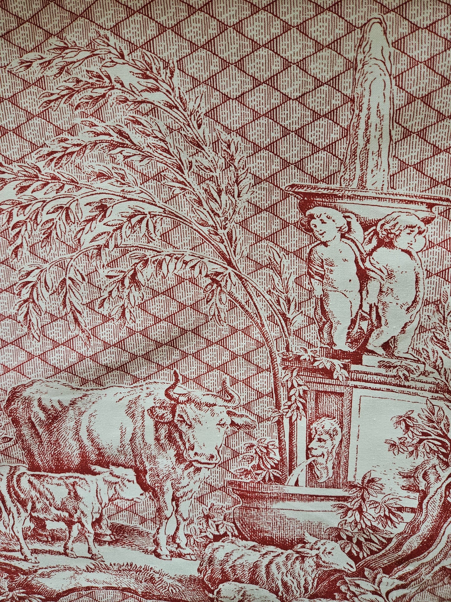 7450 Paris Red
